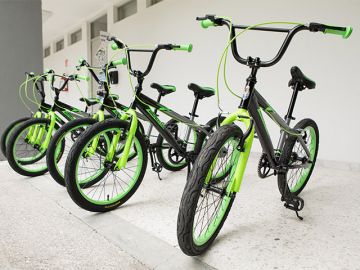p-colorada-donacion-bicicletas-casa-hogar-01