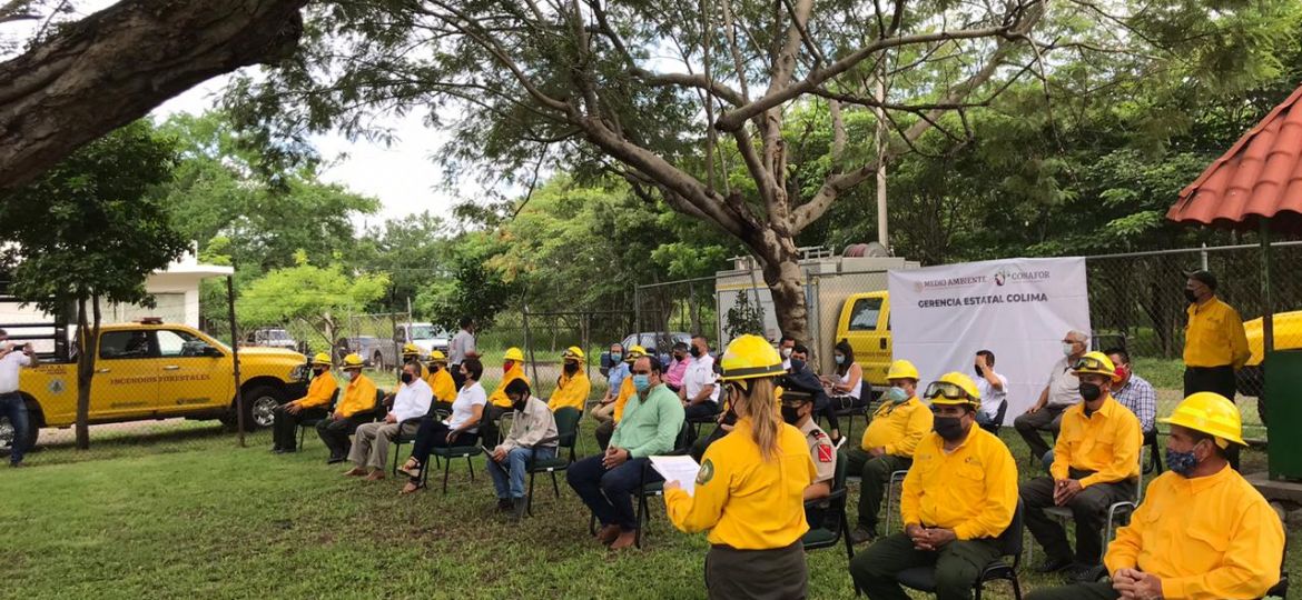 Foto entrega reconocimiento CONAFOR PECO sep 2020