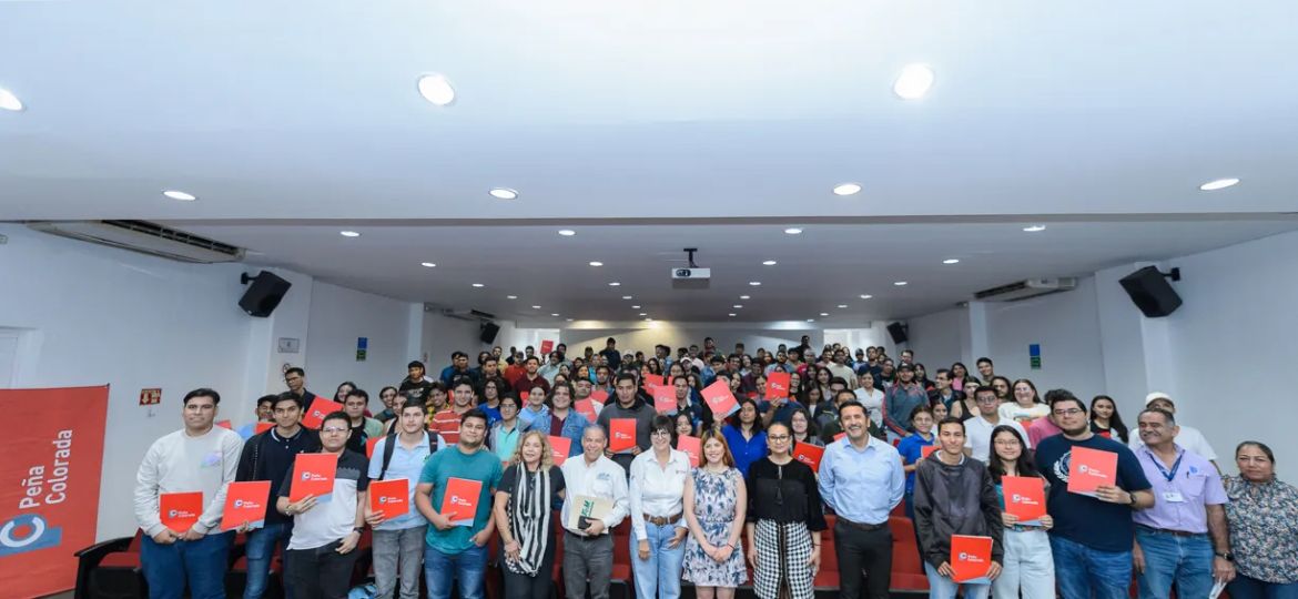 Programa-Becalos-beneficia-a-65-alumnos-de-licenciatura